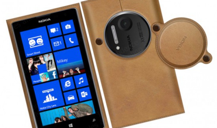 Nokia Lumia 1020, cover per wireless charging e cover protettiva in pelle con copriobiettivo