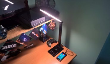 Mini Review di AUKEY Lampada Pieghevole a LED 12W con Touch Control e porta USB di ricarica