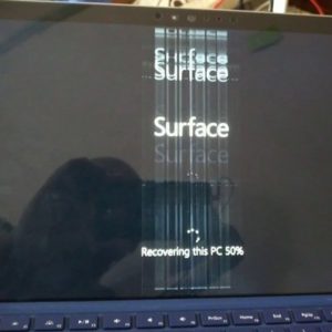 Surface Pro 4 con sfarfallio