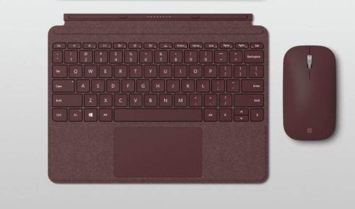 Anche la Surface Go Signature Type Cover e il nuovo Surface Mobile Mouse sono prenotabili sul Microsoft Store